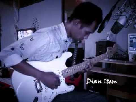 THE FRENCH GUITAR CONTEST 2012 - Dian Item