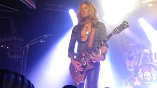Dead Daisies 9-15-2016  Midnight Moses