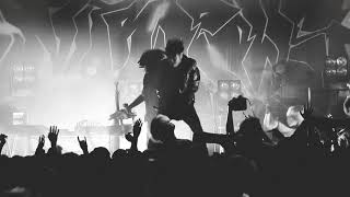 Crossfaith - 'Destroy (feat. Ho99o9)'