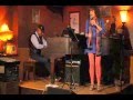 Joanie Pallatto, Bradley Parker-Sparrow, El Beso