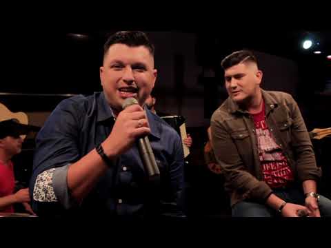 Junior & Alex - Minha Ex (Clipe Oficial)