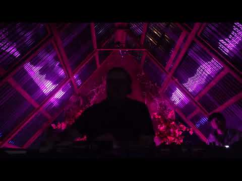 IAN POOLEY  @ The Air House 8th