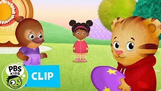 DANIEL TIGER&#39;S NEIGHBORHOOD | Daniel Plays with Jodi and Miss Elaina | PBS KIDS