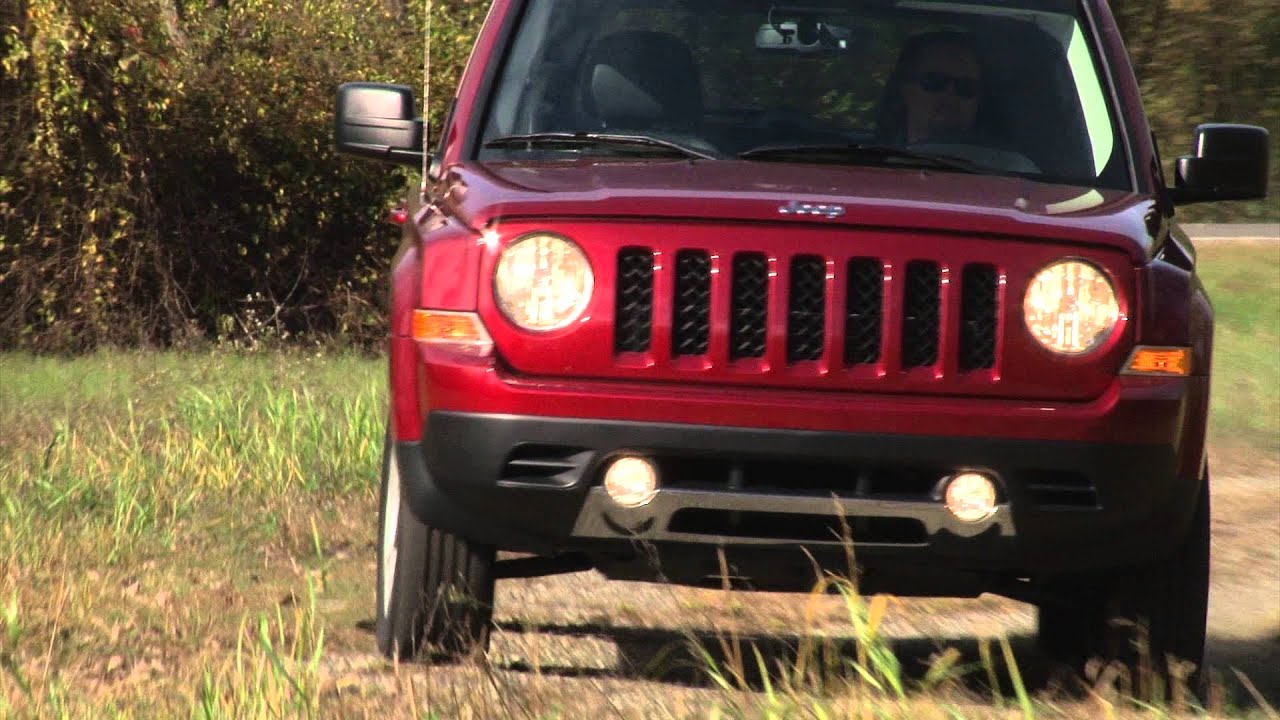 2014 Jeep Patriot - TestDriveNow.com Review by auto critic Steve Hammes