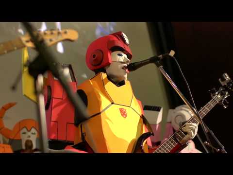 Droids "Trouble Again" (Theme Song) LIVE - The Cybertronic Spree