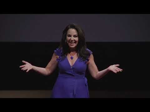 Gambling on Humanity With An Invisible Disability | Lainie Ishbia | TEDxJacksonville