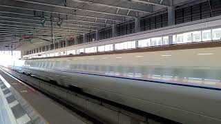 かがやき514号 東京行き W7系W10編成 通過