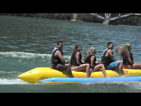 Island Hopper 5-Person Towable Banana Boat