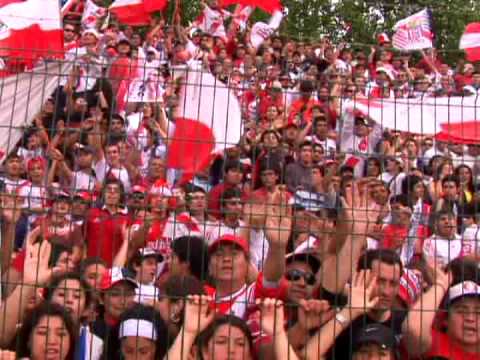 "Hinchas, Pasión sin Límites - Historias de Pasión" Barra: Los Marginales • Club: Curicó Unido • País: Chile