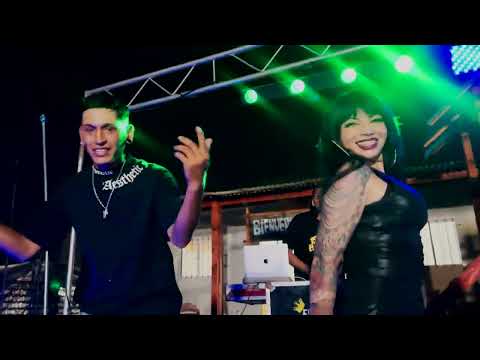 Mak Donal ft El Matatan , Ahí, Ahí