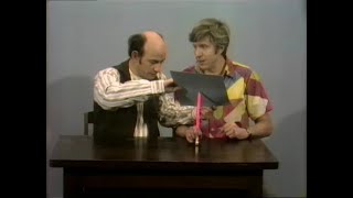 Classic Sesame Street - Wally and Ralph: Pencil