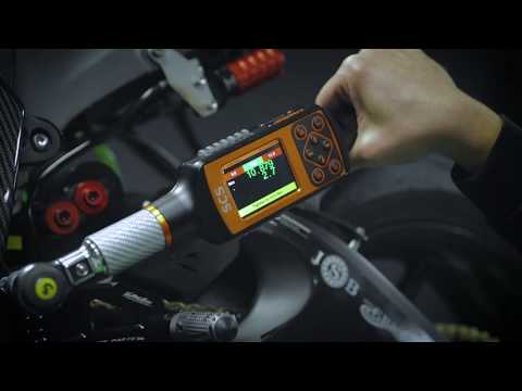 Freedom4, torque/angle wrench with hand position recognition