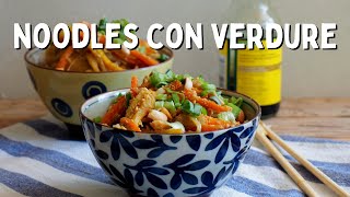 Noodles con verdure e uovo, ricetta fusion facile e gustosa | Piatti veloci
