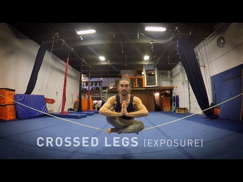 Slackline Tricks #4  - Crossed Legs