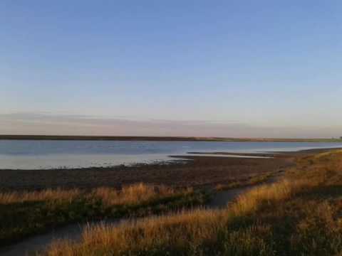 Lacul cu namol terapeutic la Caineni Bai