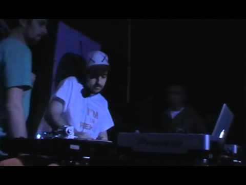 DAVIDE DEL VECCHIO @LA SCUDERIA_2 ANNIVERSARY REHAB 23/04/2011