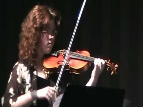 Violinist Rachel Thomas Playing Monti's Czardas with Lebanon High School's Wind Ensemble