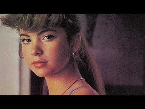 Lucero- Con Tan Pocos Años (Letra)