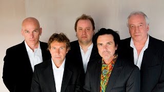 Marillion -  El Dorado (V) The Grandchildren Of Apes - FEAR - Lyrics