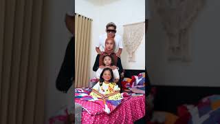 Download lagu TAHAN NAFAS JANGAN BERGERAK 🤣 #shorts #alviandmiracle #aluna #amanda #ninajasmine mp3