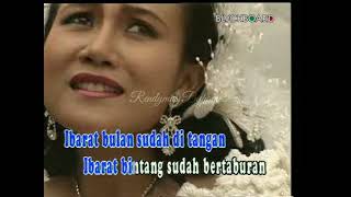 Download lagu Noer Halimah - janur kuning mp3 Download lagu Noer Halimah - janur kuning mp3