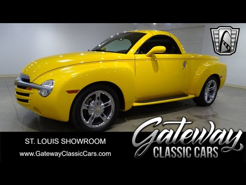 2005 Chevrolet SSR (CC-1946739) for sale in O'Fallon, Illinois