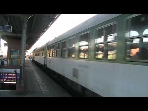 Olomouc hl.n. - 26.12.2009 - Odjíždějící Pershing