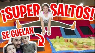 Diversión en parque de trampolines con Familukis