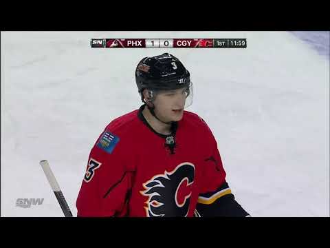 NHL  04.12.2013  Phoenix Coyotes - Calgary Flames