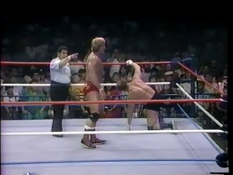 Paul Orndorff vs. B. Brian Blair - 6/19/1984 - WWF