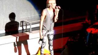 Semi Precious Weapons &quot;Sticky With Champagne&quot; LIVE @ Fox Theatre