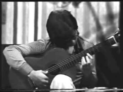 Gabriel Estarellas plays Patrulla de Bartolomé Calatayud