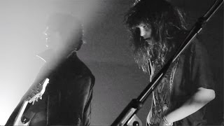 The Dead Weather - &quot;Treat Me Like Your Mother&quot; - Live at Shoreditch Church