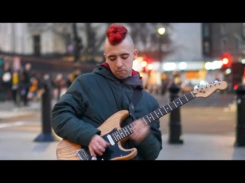 Chris Isaak 'Wicked Game' by Joe Lavinzki in Trafalgar Square, London, January 2026