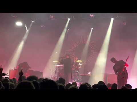 Thumbnail for Hundred Reasons - “Kill Your Own” (Live in Manchester) by Hundred Reasons, Head