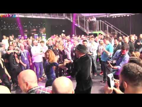 ESCKAZ in Stockholm: Serhat (San Marino) dancing in Euroclub