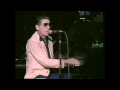 Jerry Lee Lewis - Chantilly lace. Live in London ...