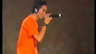 Download lagu Formasi Awal Sheila On 7 - Sahabat Sejati ( live TV swasta tahun 2001 ) mp3