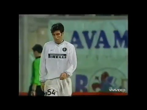 Hakan Şükur Fiorentina - Inter maçında. Serie A 2000-01