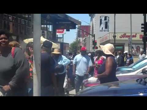 Thousands line up for tickets to Bishop Walter Hawkins Memorial Concert