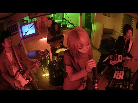 Swervy - January Embers (feat. Wonu Kang, Ejae & Il Jun Jeon) (Live Session)