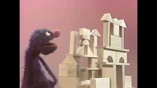 Classic Sesame Street - Grover is proud of himself