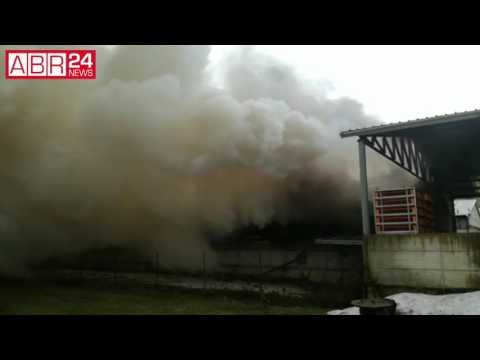 Basciano, a fuoco capannone di duemila metri quadri