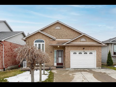 82 Pearson Drive, Hamilton Home for Sale - Real Estate Properties for Sale