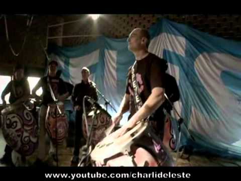 A grito de gol / nuevo Himno de la seleccion Uruguaya 2011 (Walter Zeinal fundación celeste )