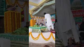 Download lagu Urs Pak Khawja Nizamuddin Aulya ra At Urs Mahal Delhi Live 15/10/26 mp3