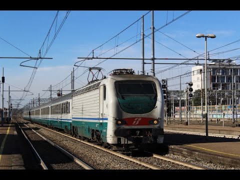 E.402B-119 + CARROZZE UIC-Z IC TRANSITO STAZIONE DI MILANO LAMBRATE