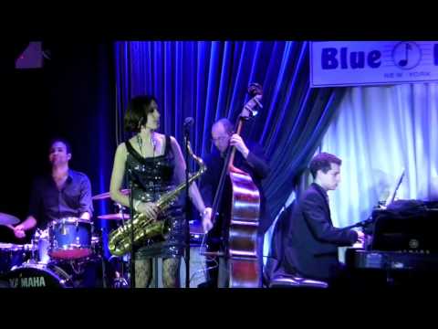 Chelsea Baratz performing "Summit" Live at the Blue Note, NYC, 11-12-11