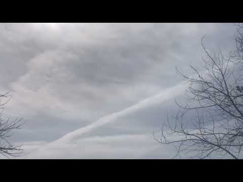 Why planes leave streaks across the sky