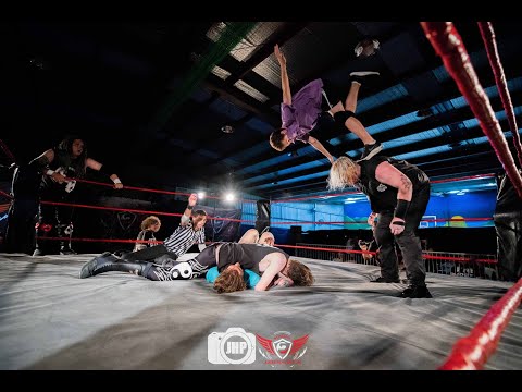 APW - Hit The Lights: Band Of Brothers Vs The Oner Bros & Tyson Baxter